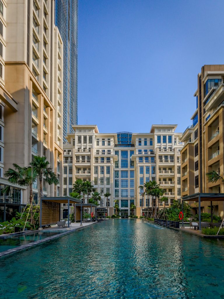 Photo of Le Parc Luxury Residence Swimming pool and other unique facilities
