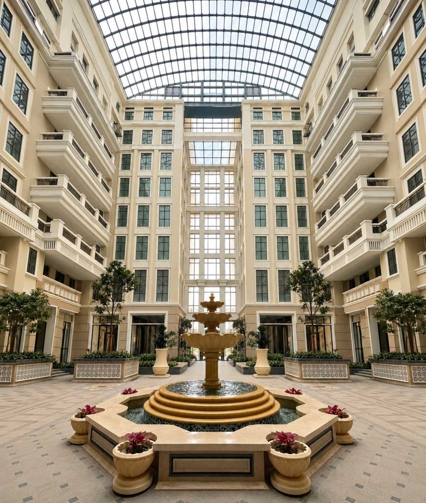 Courtyard garden at Le Parc as a calm open space within a luxury residence